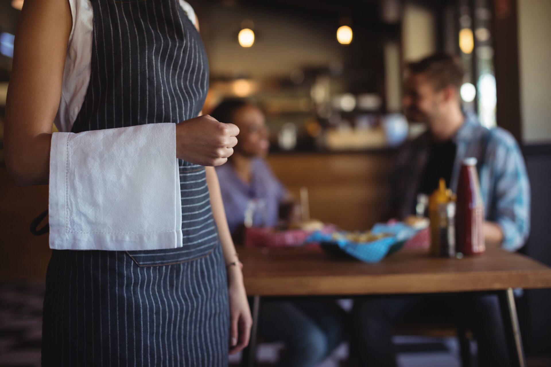 Woman Says M'sia Isn't 'Child Friendly' After Customers Complained About Her Kid Running Inside JB Restaurant