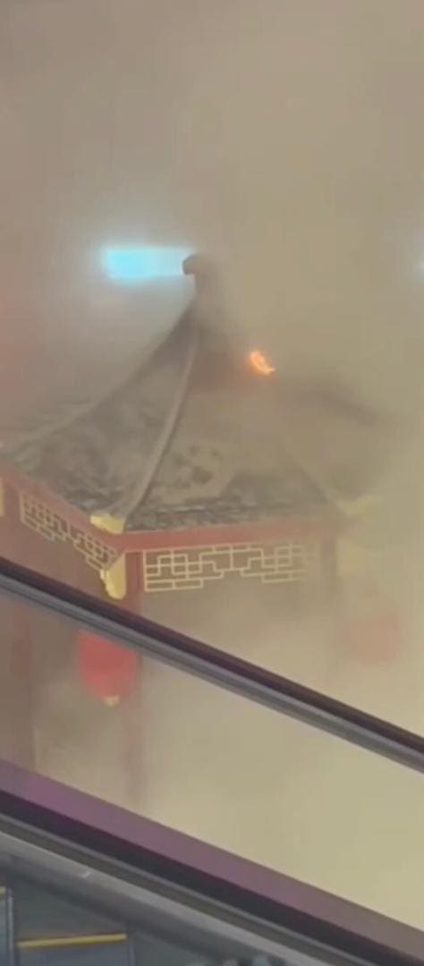 Thick smoke appears after fire gets put out at IOI Puchong mall.