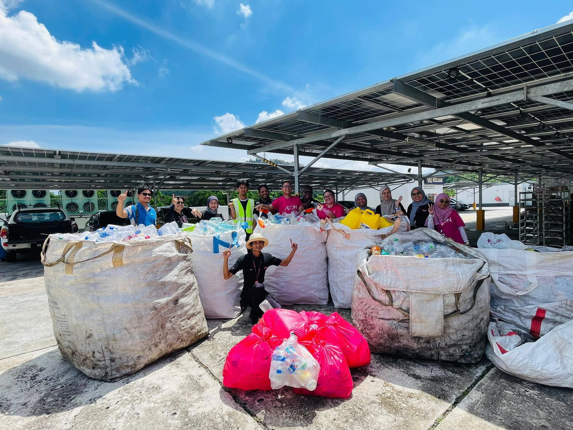 Turning plastic waste into positive environmental action through community collaboration