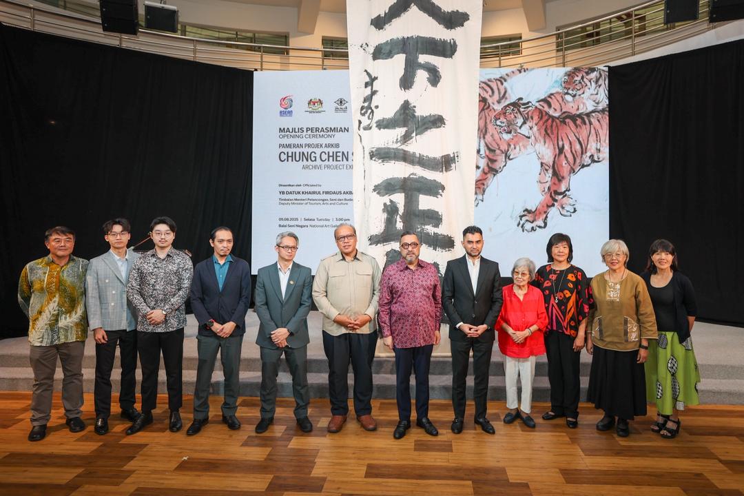 1 - Highlights from the opening ceremony of the Archive Project Chung Chen Sun exhibition and catalogue, officiated by YB Datuk Khairul Firdaus Akbar Khan