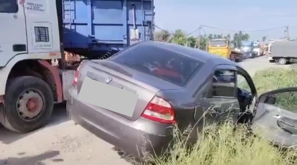11yo boy takes car for joyride, drives into drain