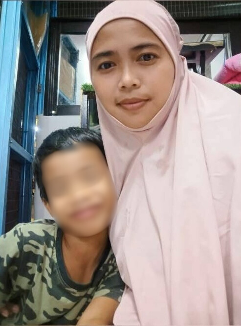 Malaysian mum brings son to police station for disturbing his classmates