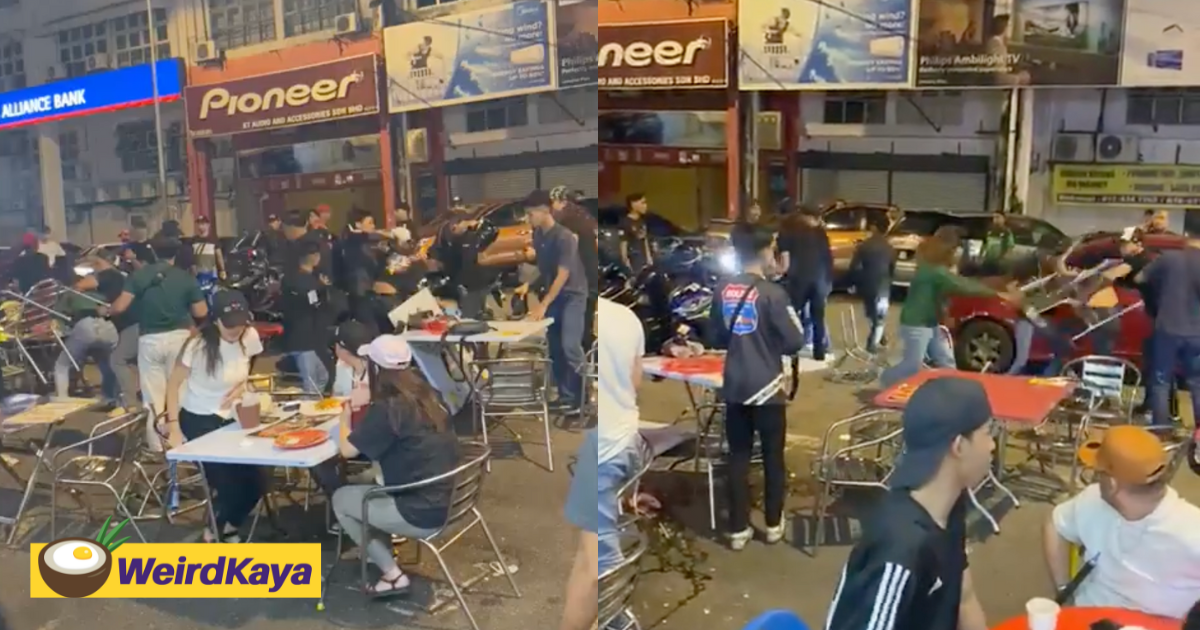 20 m'sian men fight & throw chairs at each other at pandan indah mamak stall in viral video | weirdkaya