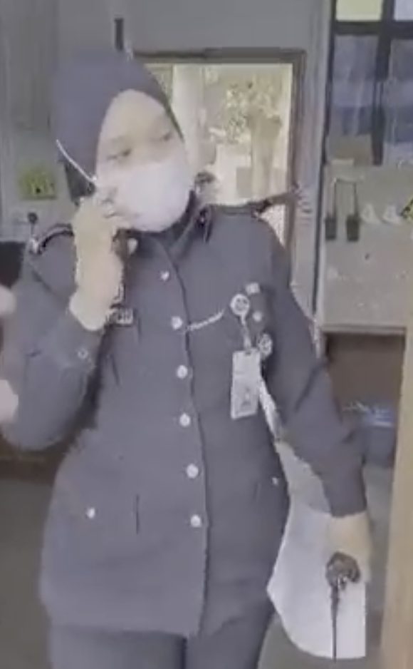 "If you touch me, you'll be meeting God!" Foreign student goes berserk over phone call