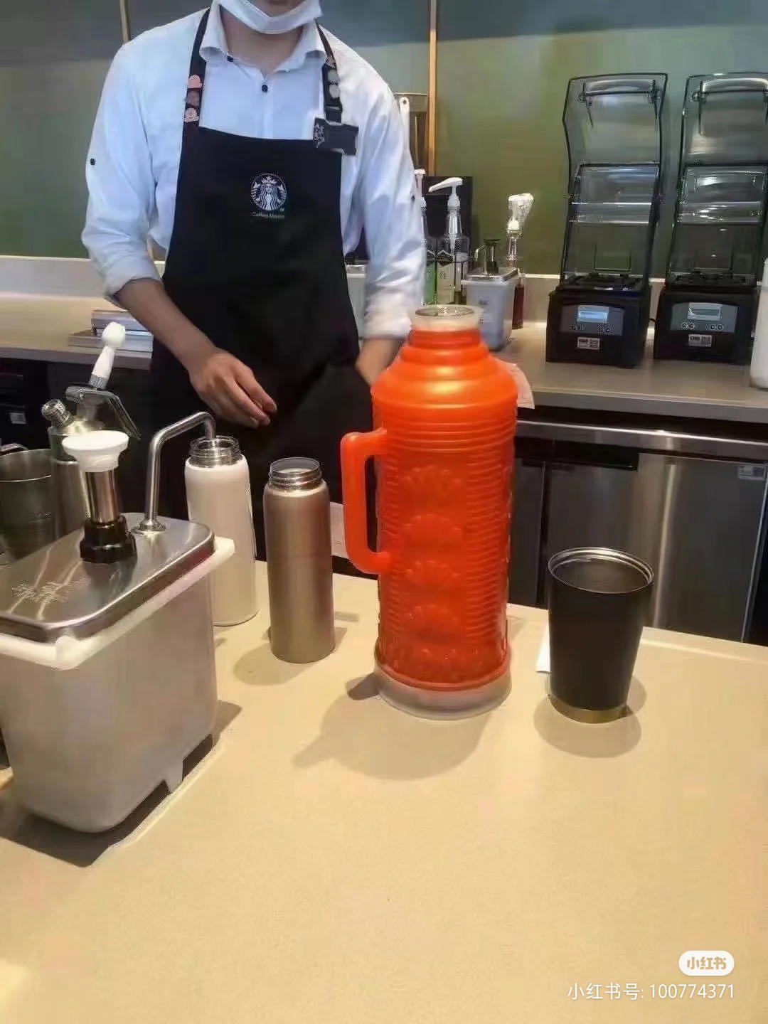 So... Starbucks china decided to give away free coffee. This was what happened