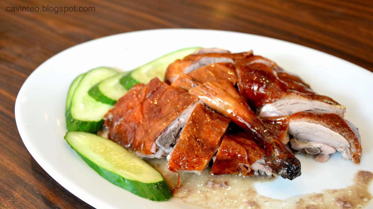 Man fined rm5000 for leaving his home to buy roasted duck during emco