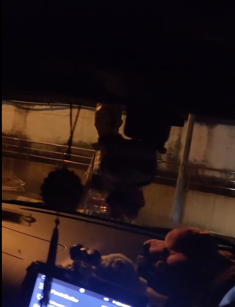  wk man repeatedly tries opening m’sian woman’s car door while she waits inside parked vehicle.. 