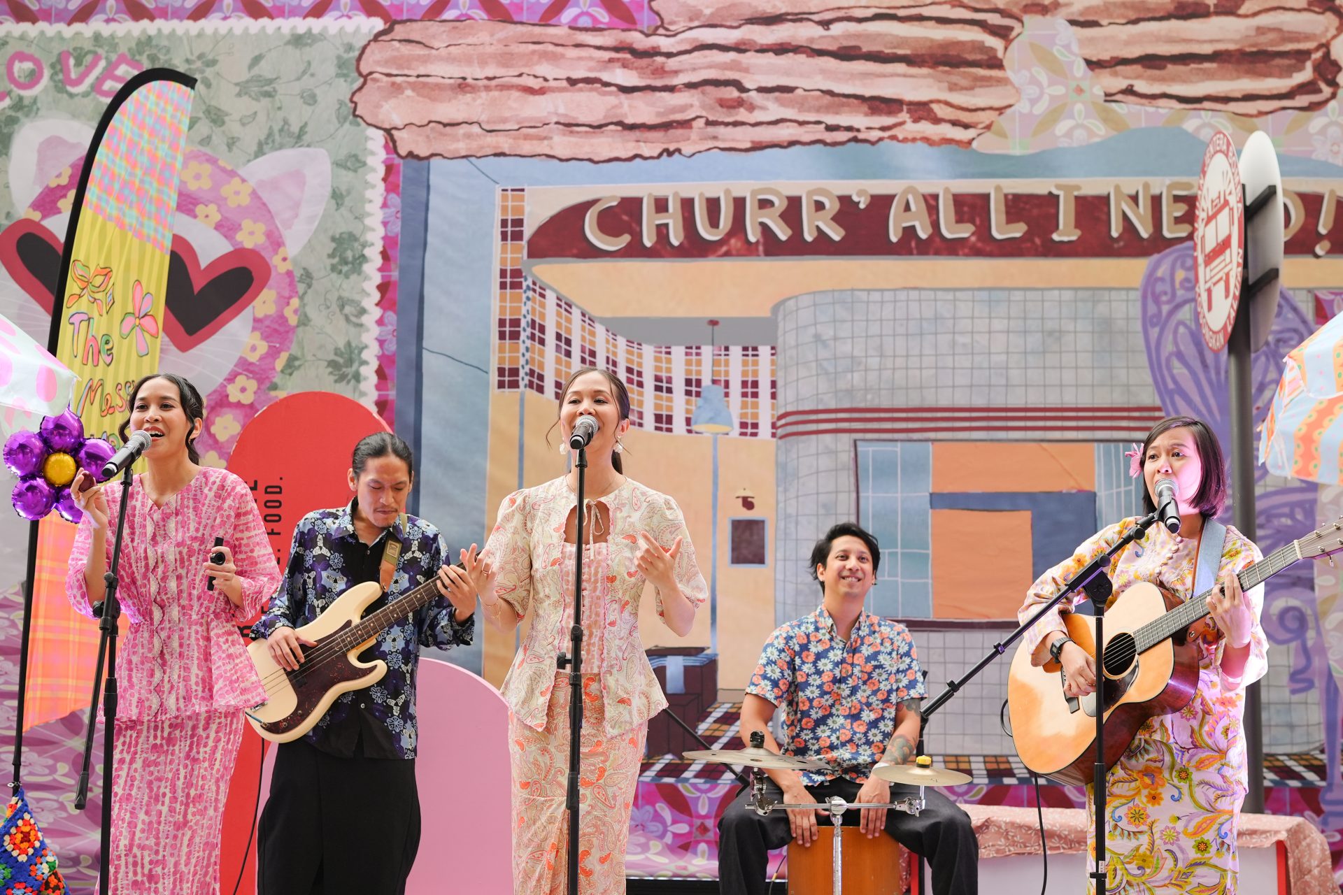  wk spend your weekends at market lane, trx with this month long arts & music festival. 