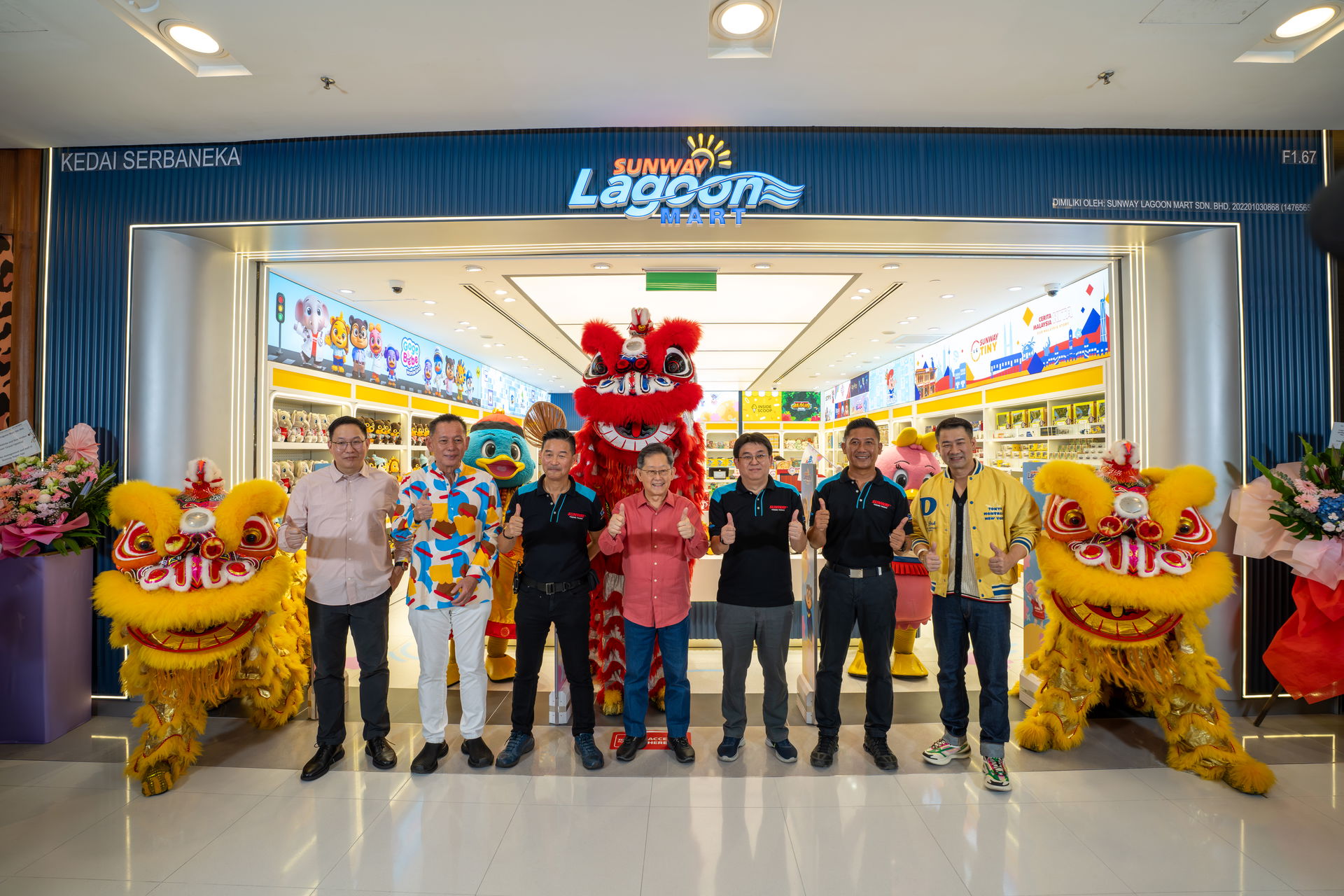  wk sunway lagoon just opened a new mart in sunway pyramid & it’s full of exclusive plushies & collectibles. 