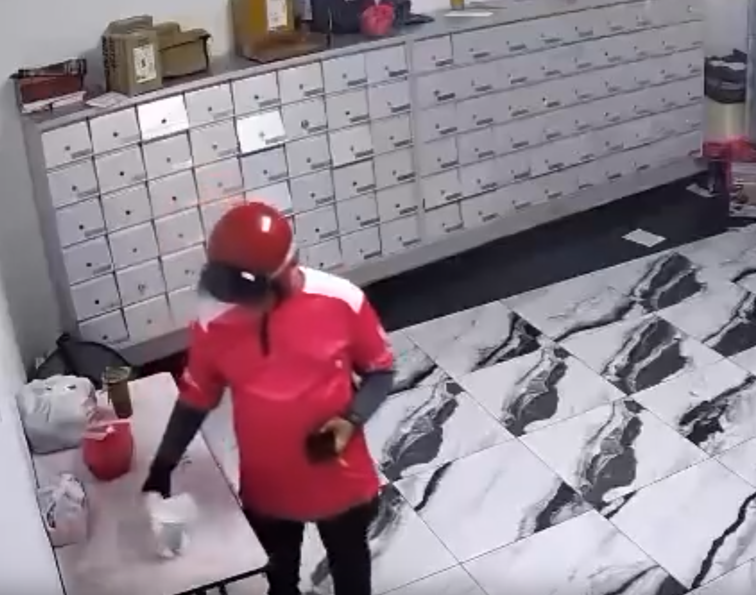 wk delivery man steal ( )
