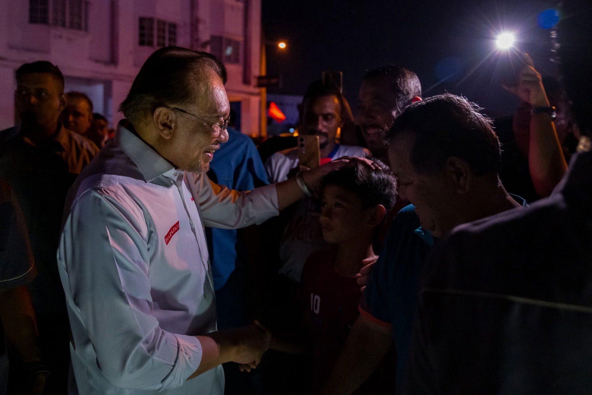  wk n 