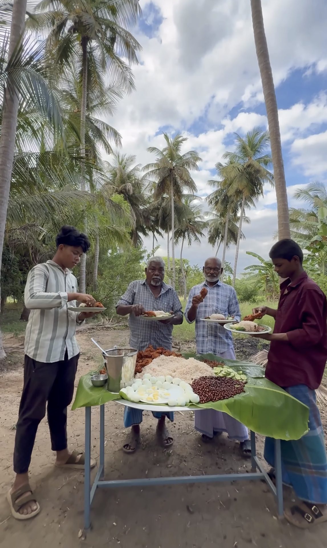 Indian YouTubers Make Nasi Lemak From Scratch, M’sians Say It Looks Better Than Some Local Ones