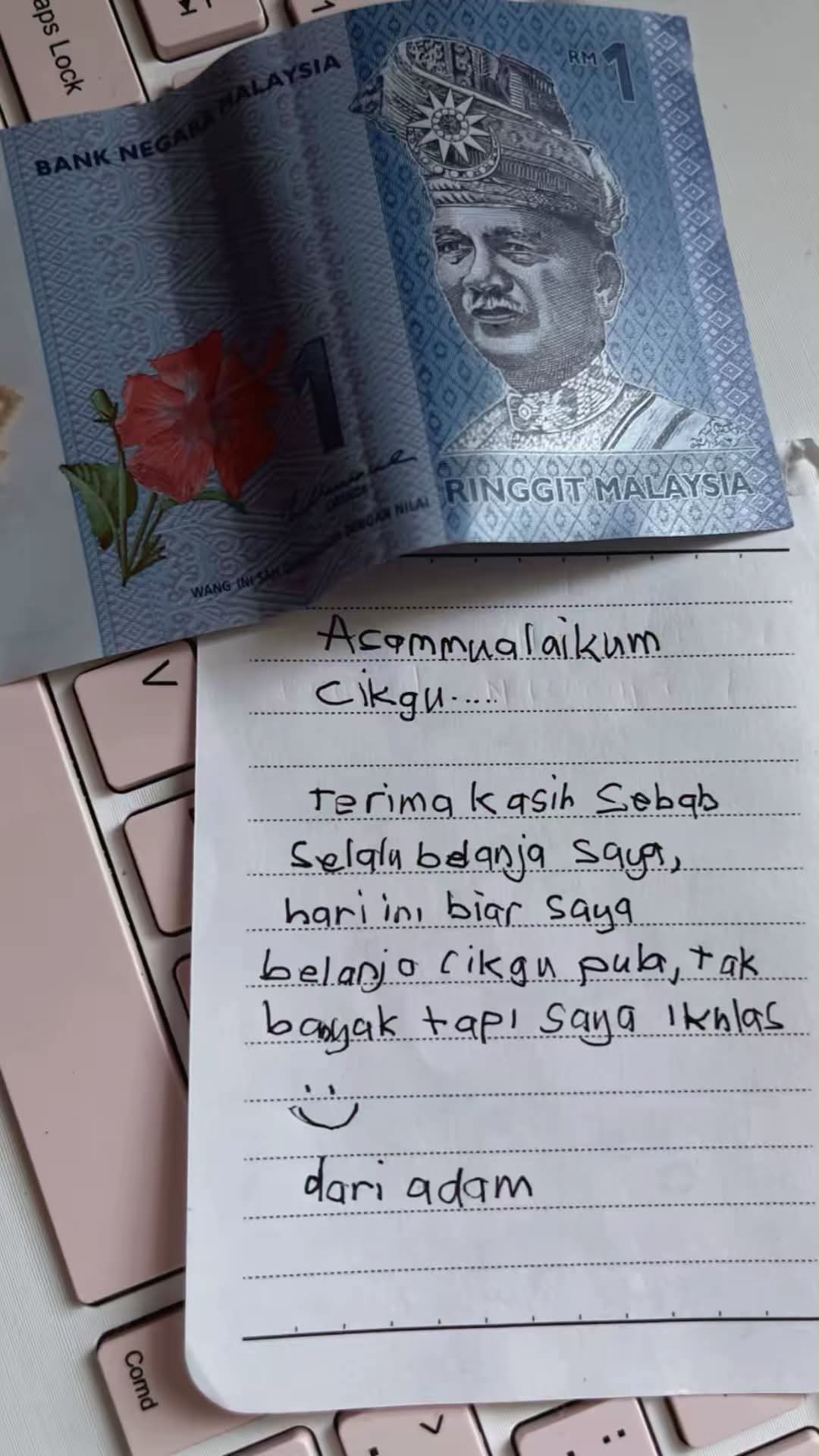  wk “not much but i’m sincere” yo m’sian boy leaves rm for teacher who often treats him to food. 