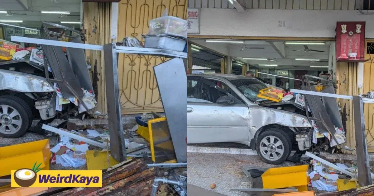 69yo Allegedly Uses Wrong Gear While Reversing Car, Crashes Into Kuantan Kopitiam | WeirdKaya
