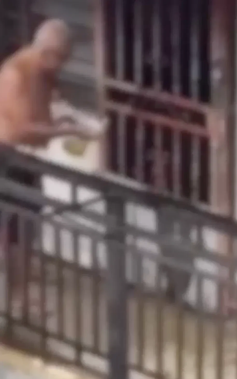 wk yo m’sian man allegedly sets fire to neighbour 