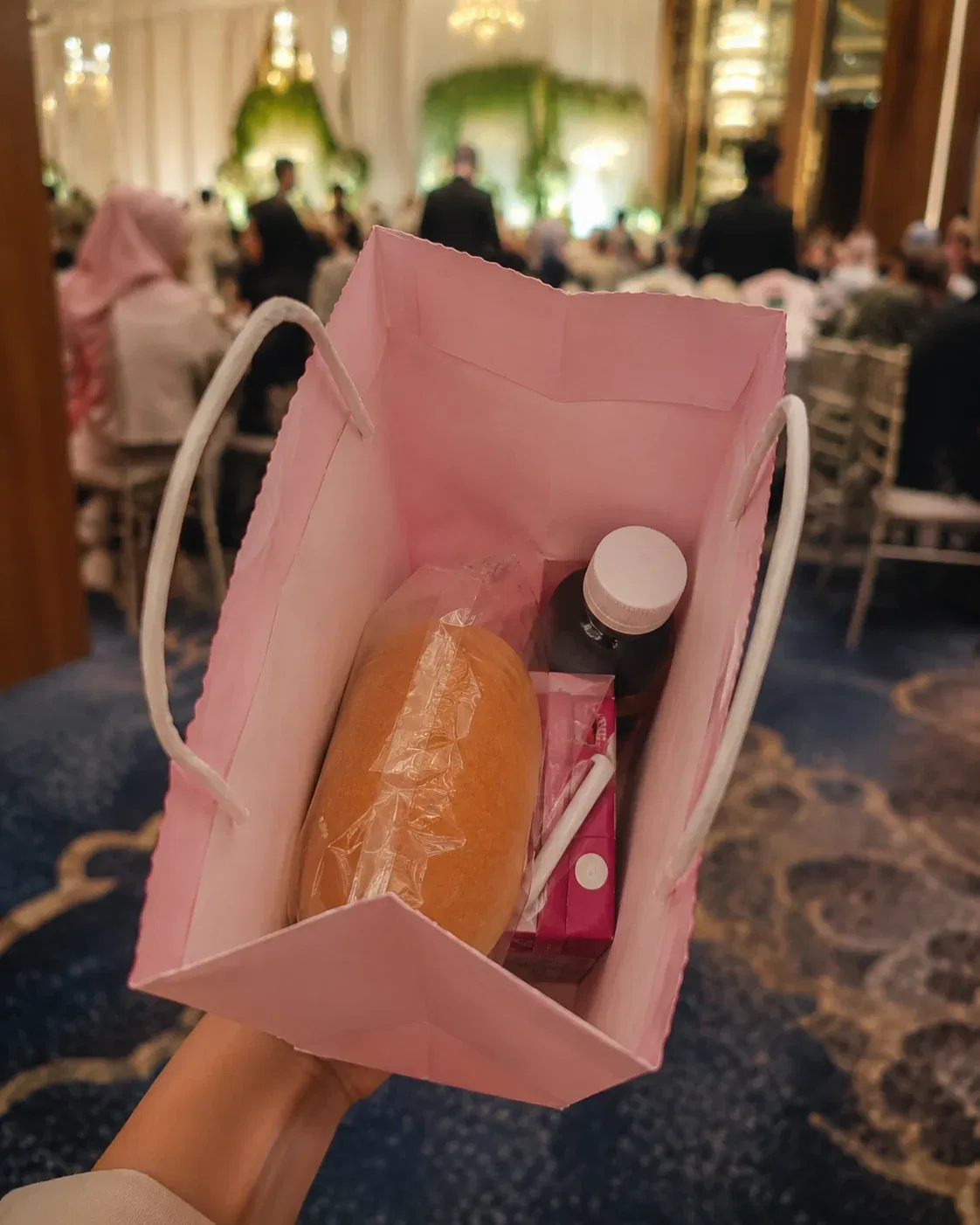 wk door gift