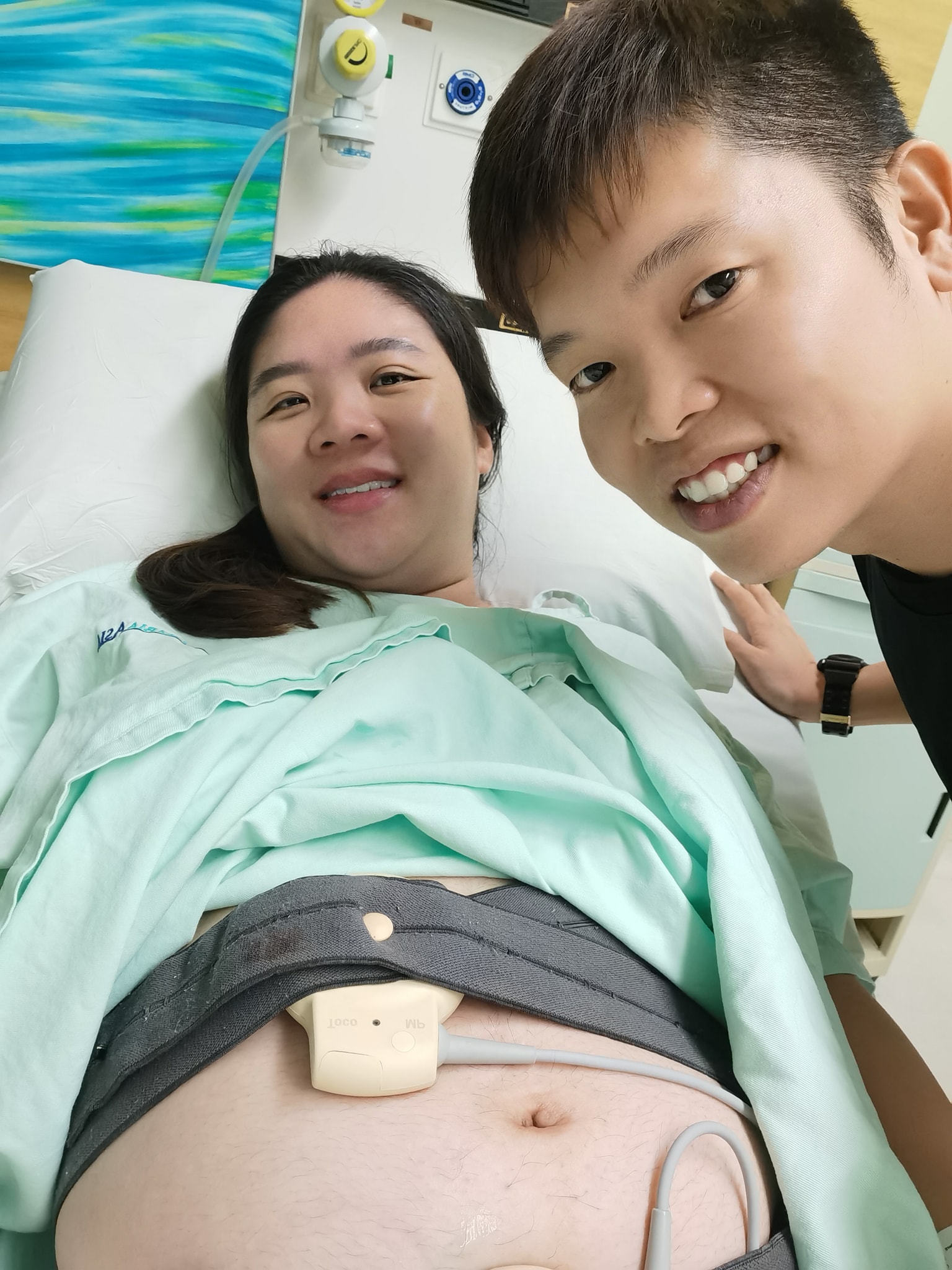 M'sian woman endures congestion at woodlands checkpoint to give birth in johor bahru after her water breaks  | weirdkaya