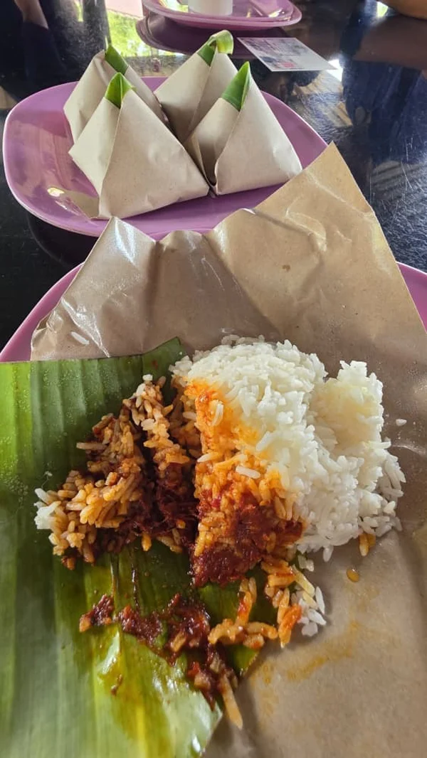 50 sen nasi lemak in Melaka (4)