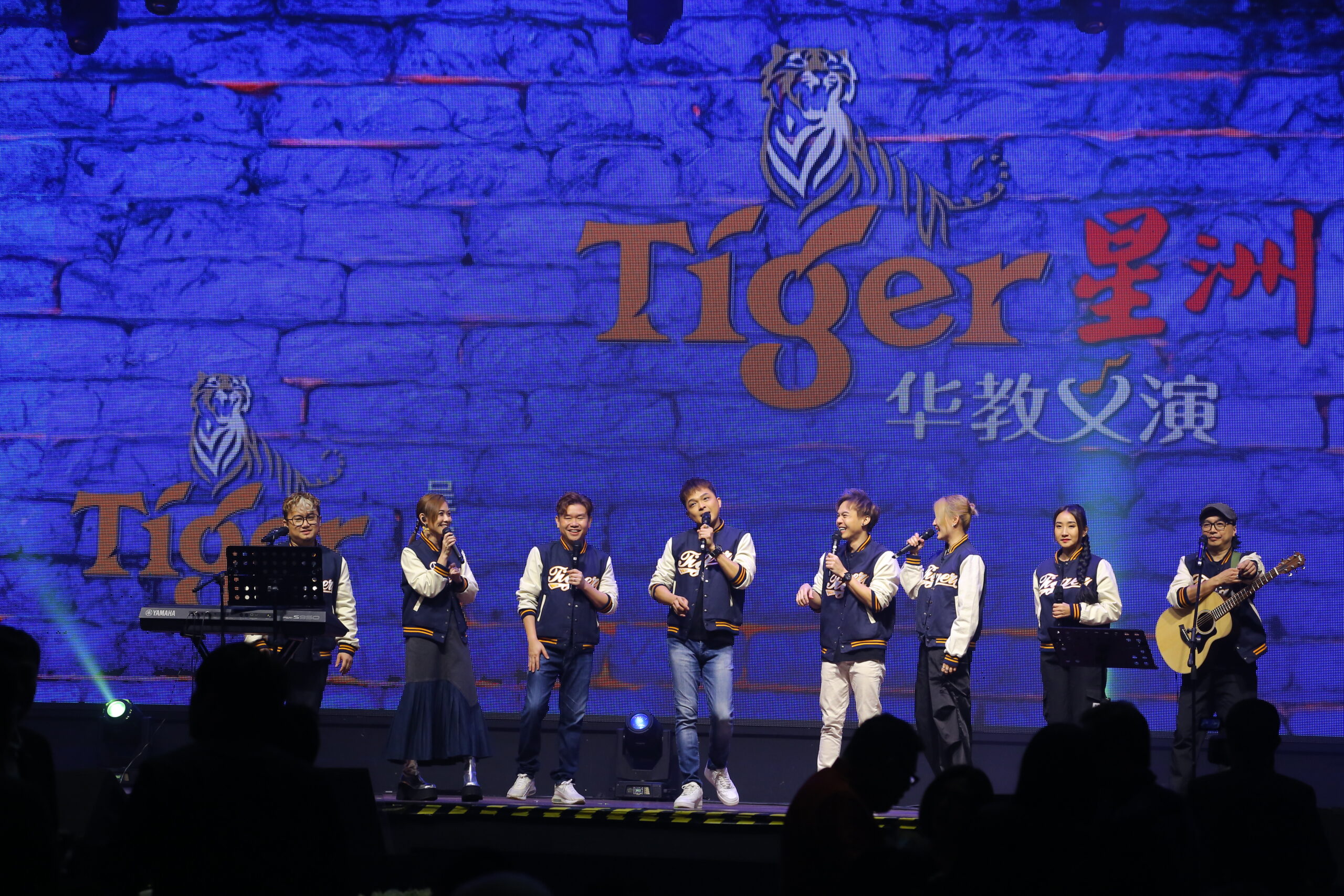 Unplugged session on tiger chinese education charity concert