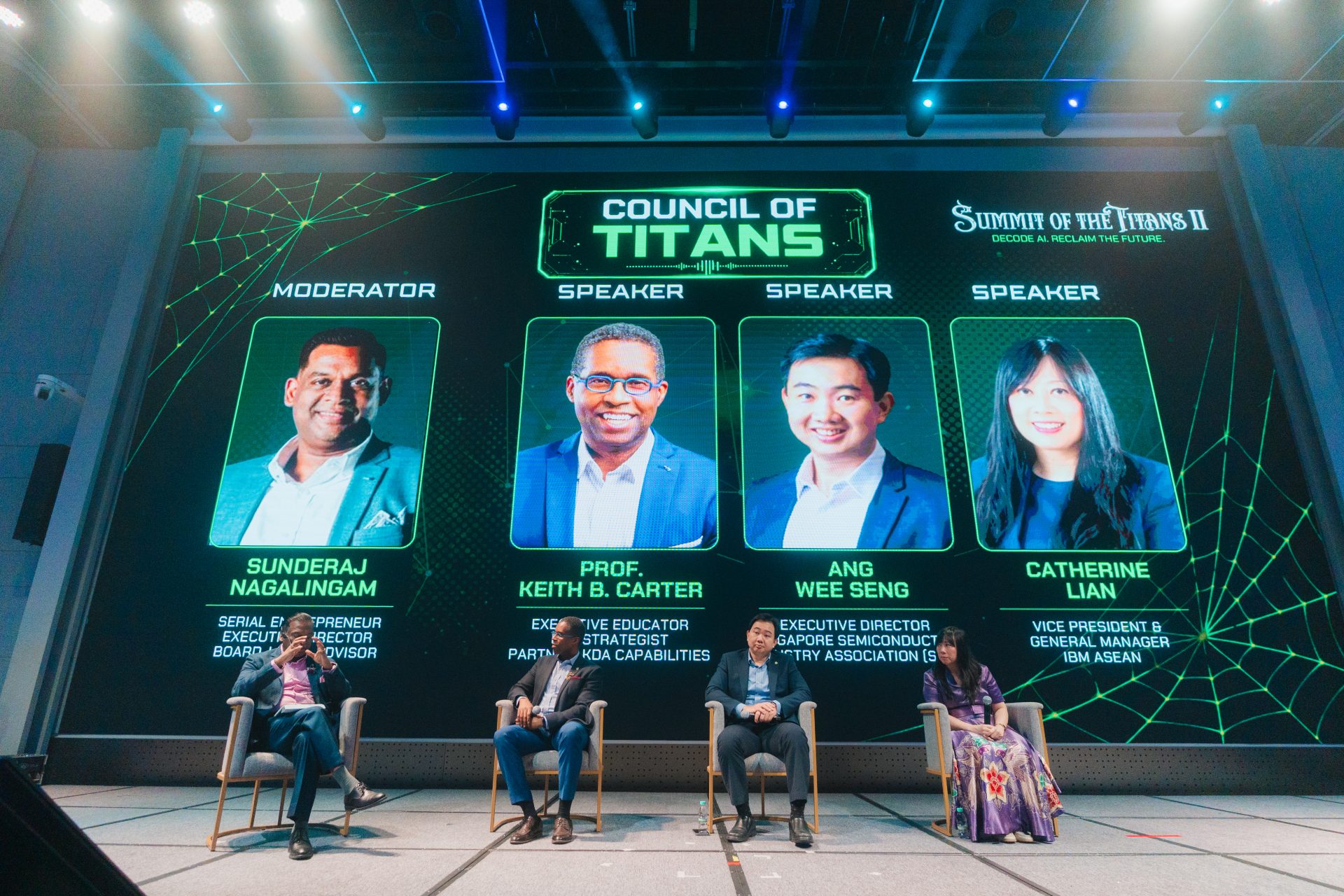 7 - Moderator Sunderaj Nagalingam leads panellists at the Summit of Titans II