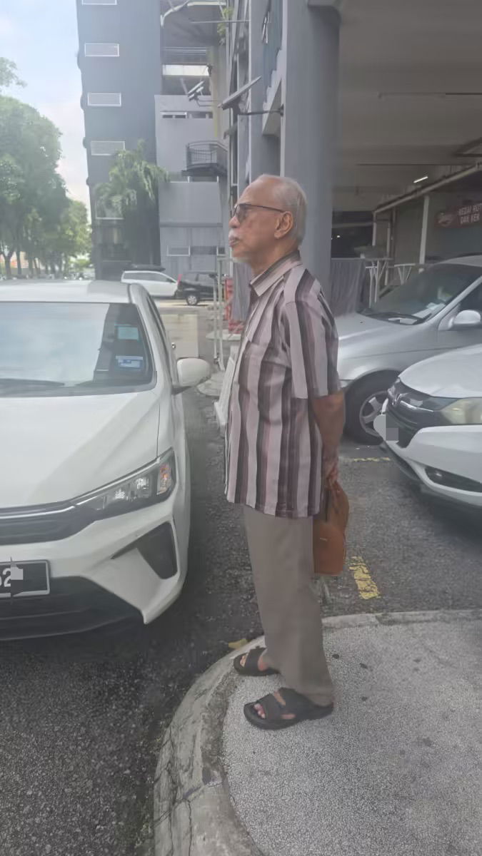 73yo M'sian Man Forced To Walk Home (1)