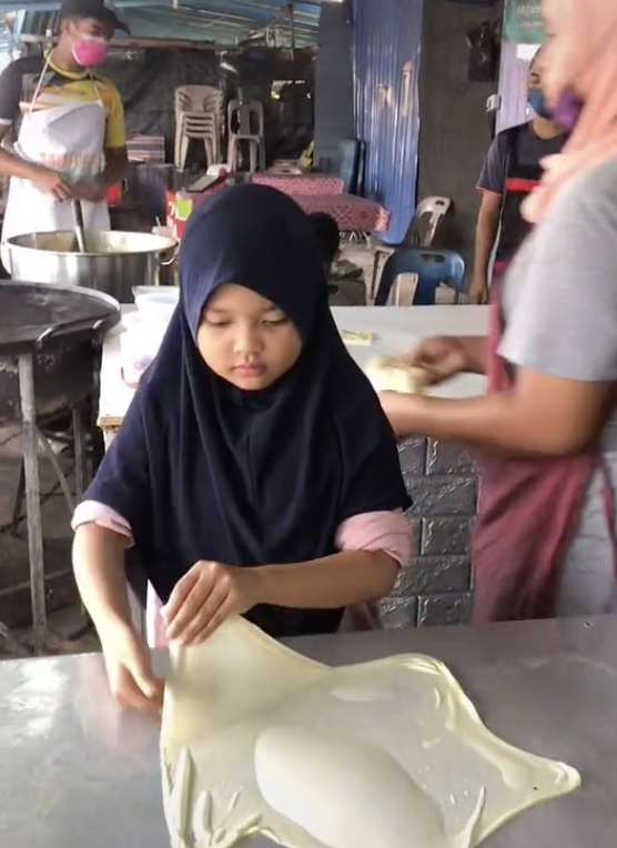 7yo malaysian flip roti canai 04