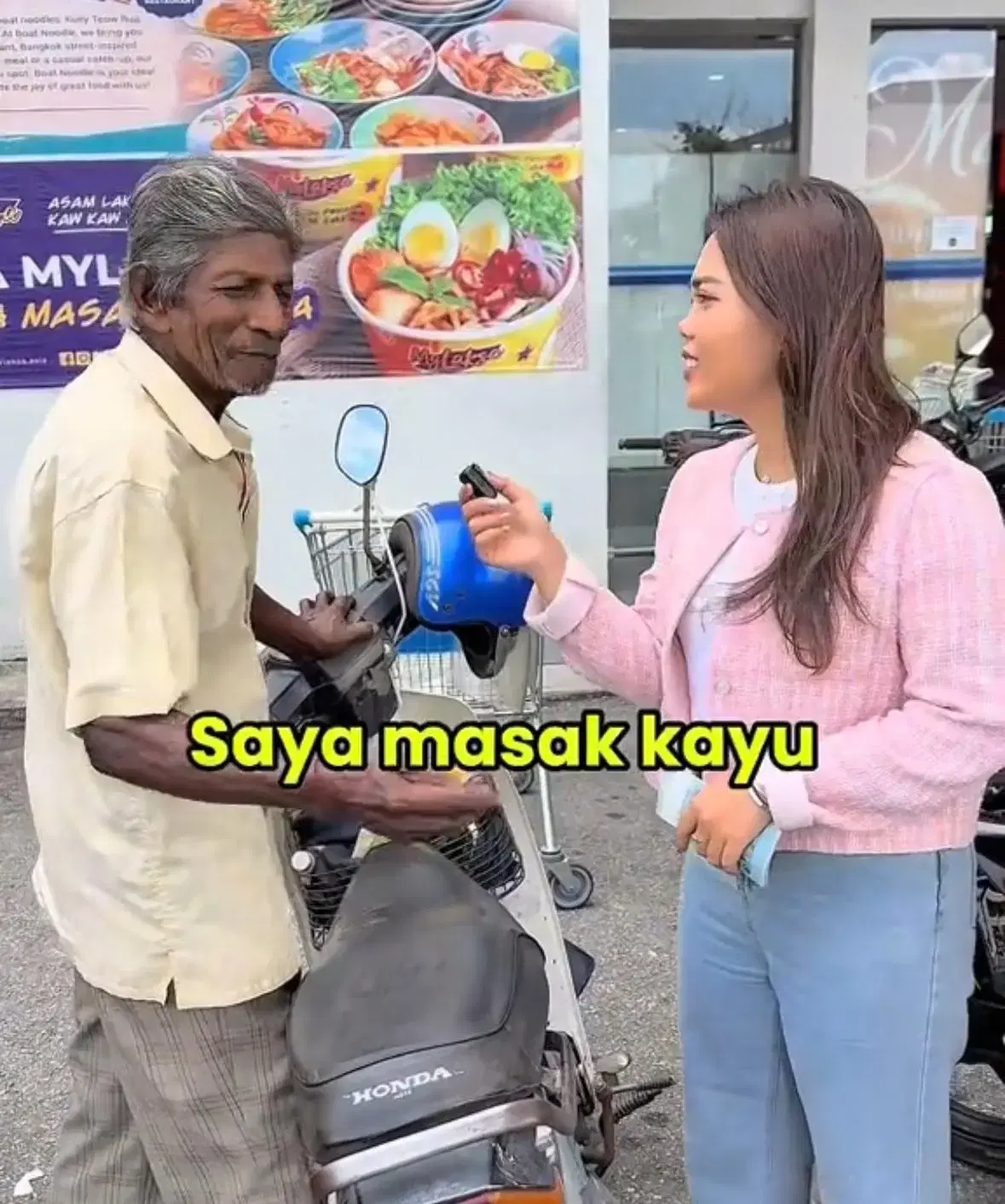 80yo M'sian Turns Down Free Groceries From Influencer, Says There Are Others Who Need The Help More Than Himself