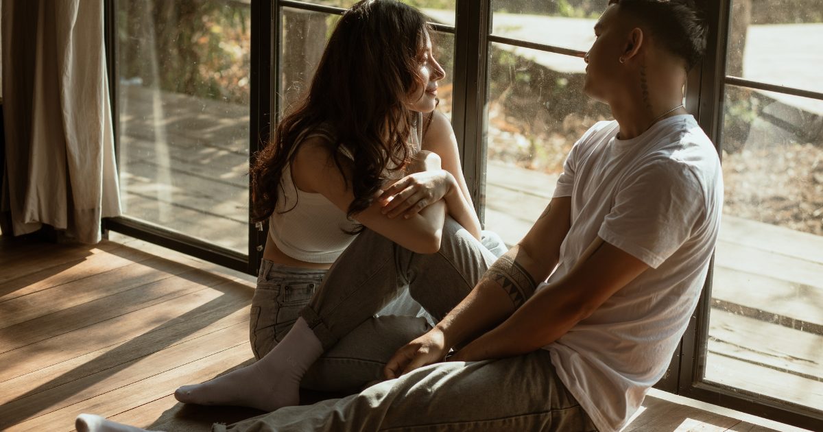 ASIAN COUPLE