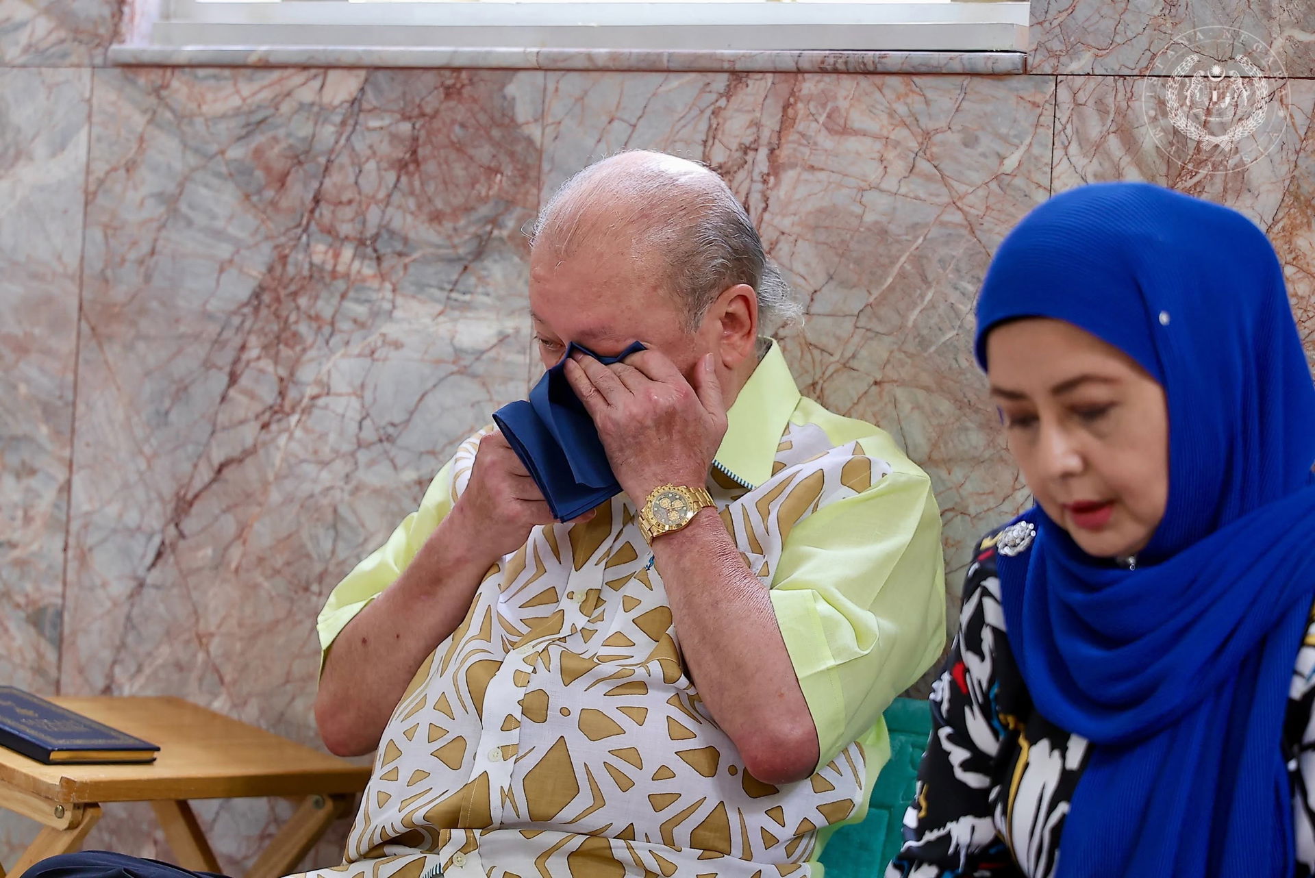 Agong and wife visit late son's grave (2)