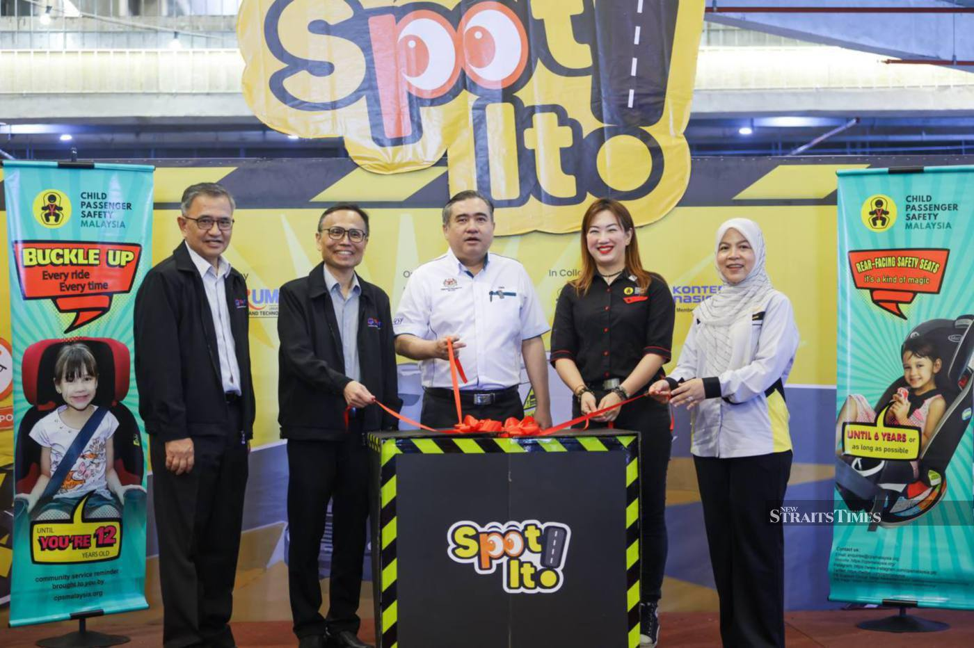 Anthony Loke at road safety program