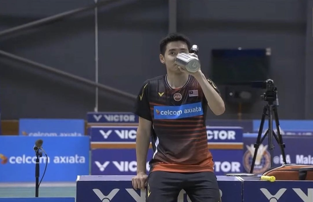 Cheam june wei during a match