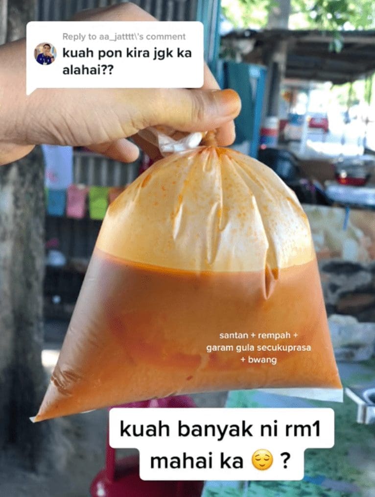 Curry kuah at mamak stall
