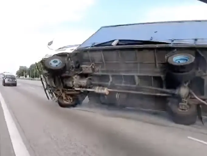 Lorry driver skids along the nkve and tests positive for drugs | weirdkaya