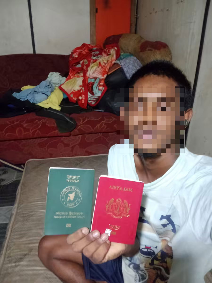 Dual citizenship flex (1)