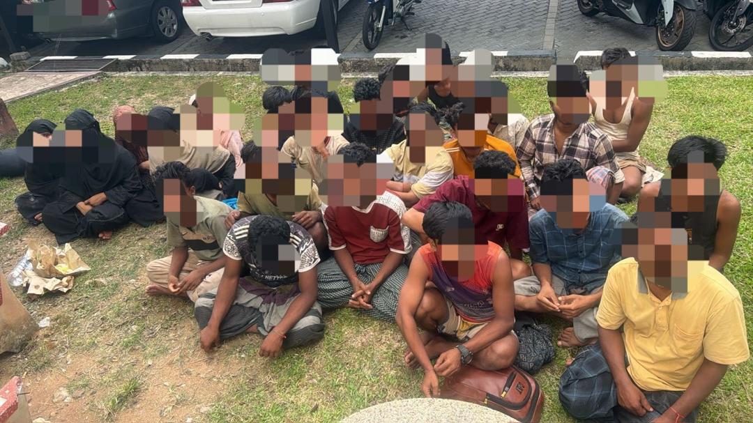 Group of Rohingyas