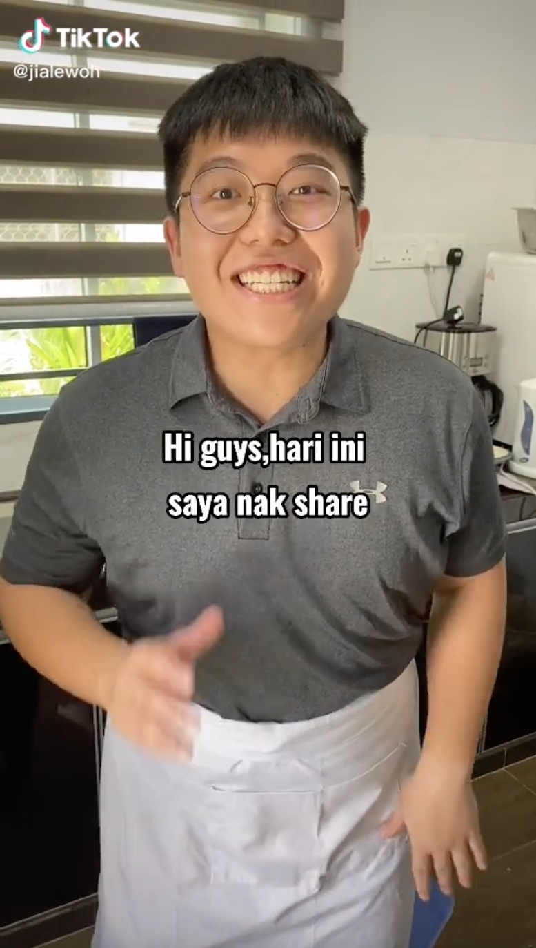 'hi guys, hari ini saya nak share-kan... ' 23yo award-winning chef breaks cultural barriers by introducing chinese recipes in malay | weirdkaya