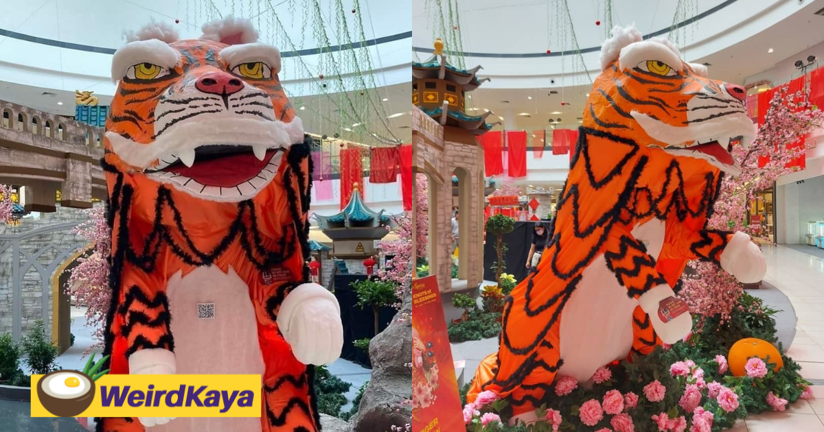 Weirdly-made face of tiger mascot at bintulu mall makes m'sians burst with laughter | weirdkaya