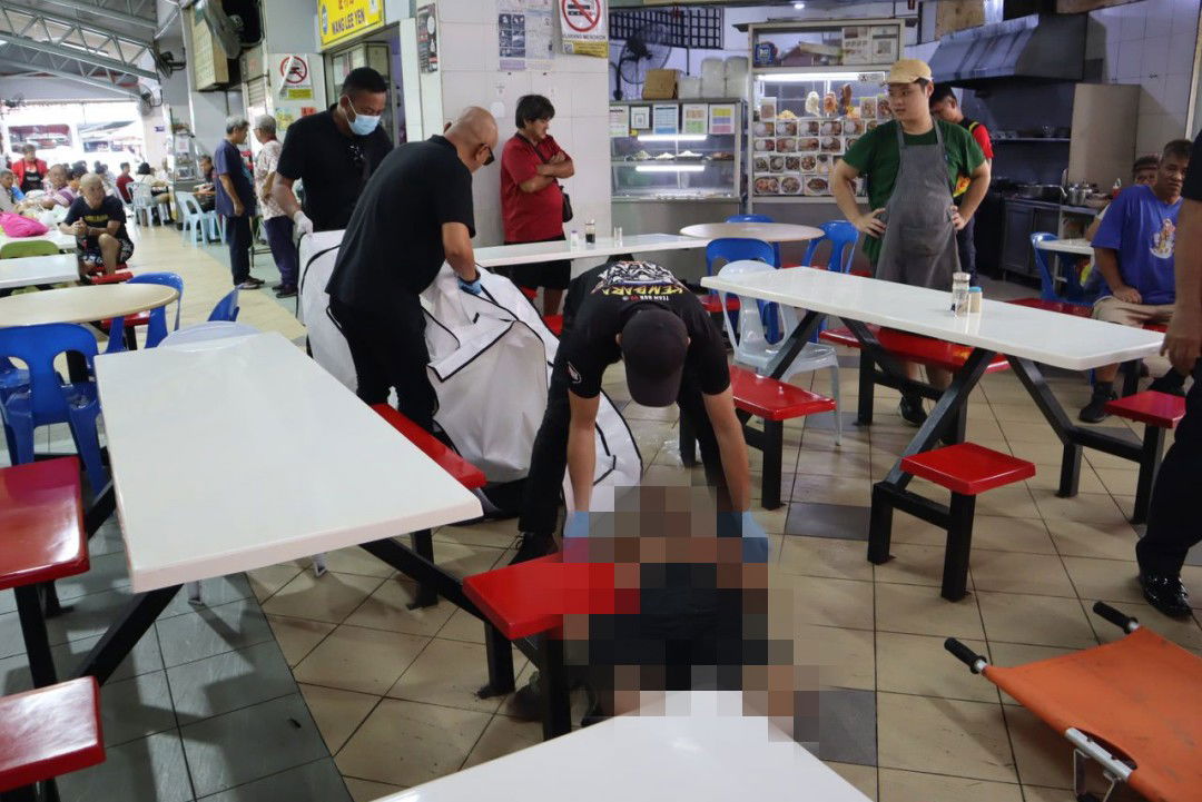 Man dies at open air market Sarawak