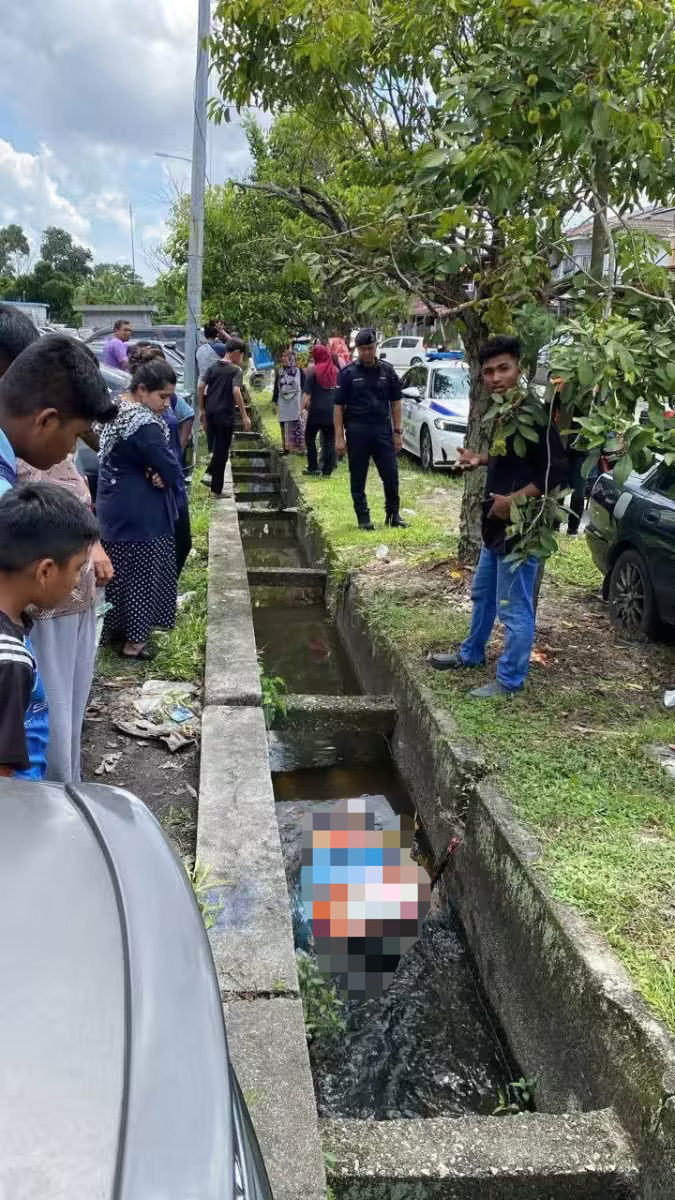 Man dies in drain Klang (1)