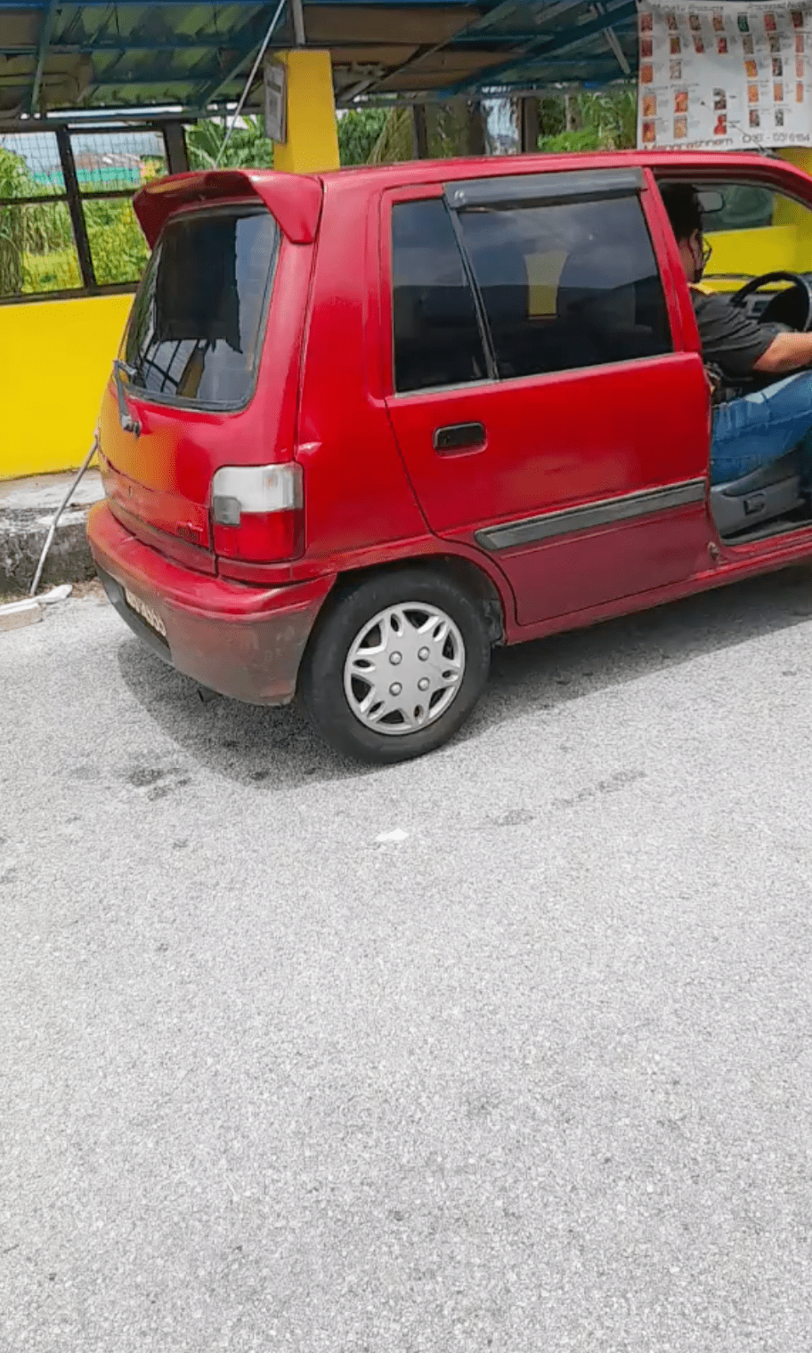 M'sian couple buy themselves a used kancil with rm10k epf withdrawal 01