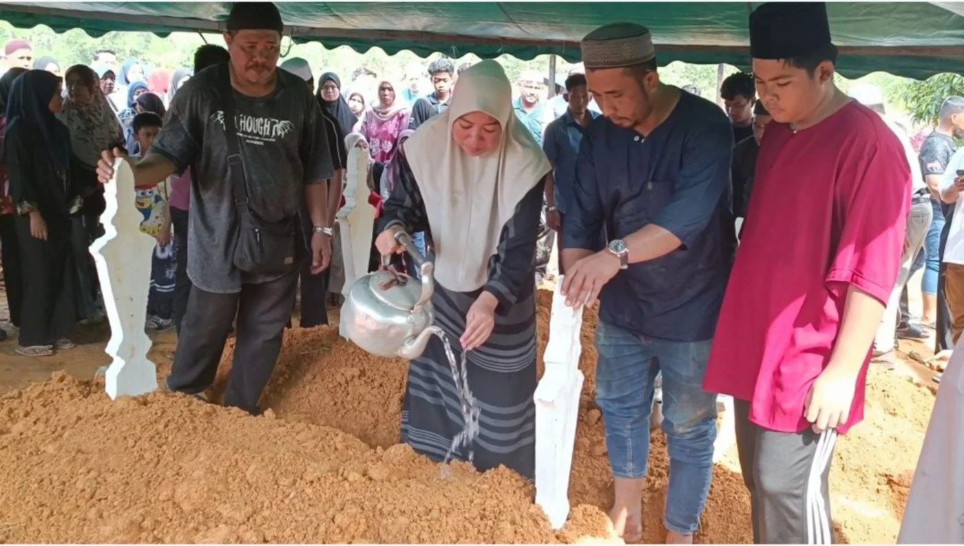 Mum of Johor crash victim recalls final moments (1)