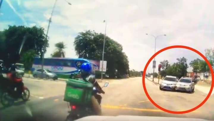 [video] grab rider dies in 5-vehicle crash in klang | weirdkaya