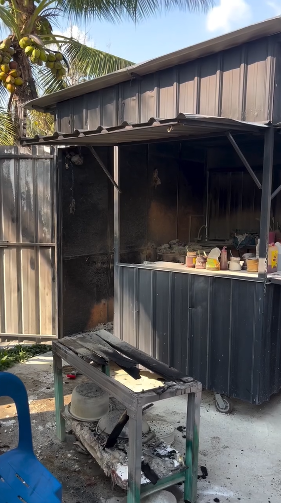 Off-duty firemen save women (3)