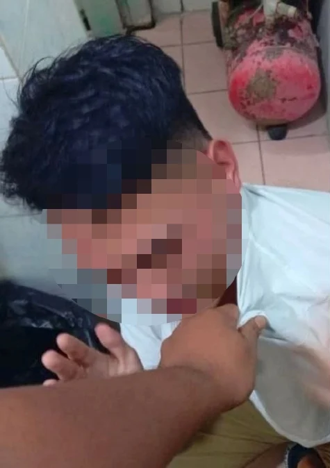 Perv caught inside toilet (1)