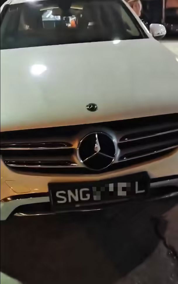 SG Mercedes using RON95 in Johor (1)