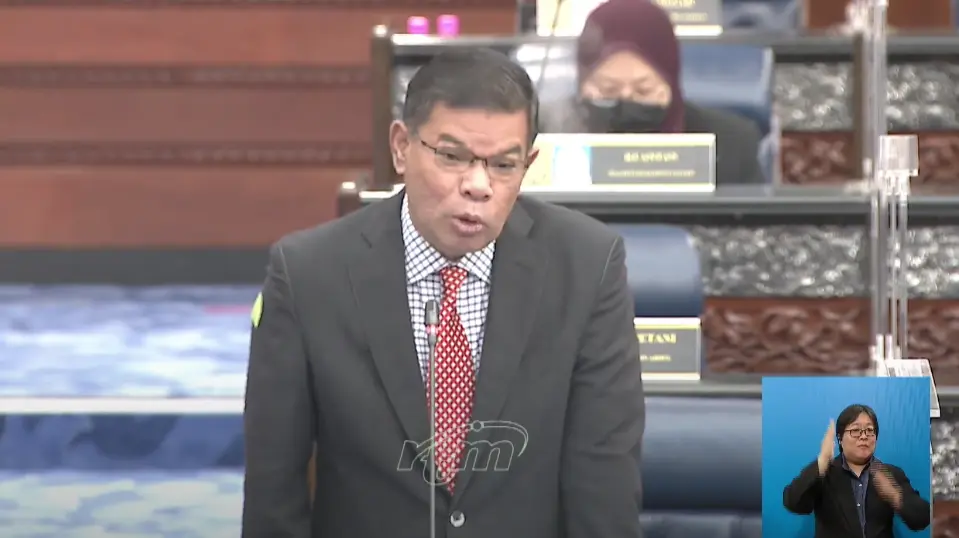 Pkr's saifuddin nasution ismail seen not wearing a mask during parliament session.