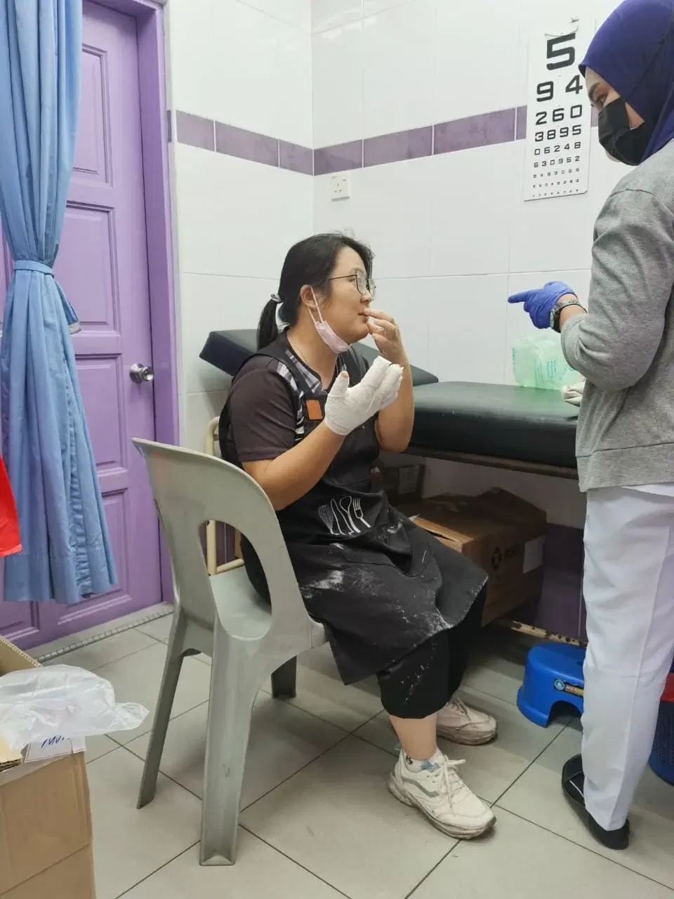 M’sian woman suffers burns after sausage ‘explodes’ inside frying pan | weirdkaya