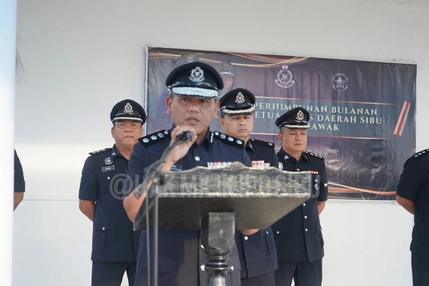 Sibu District Police Chief Assistant Commissioner Azari Miskon