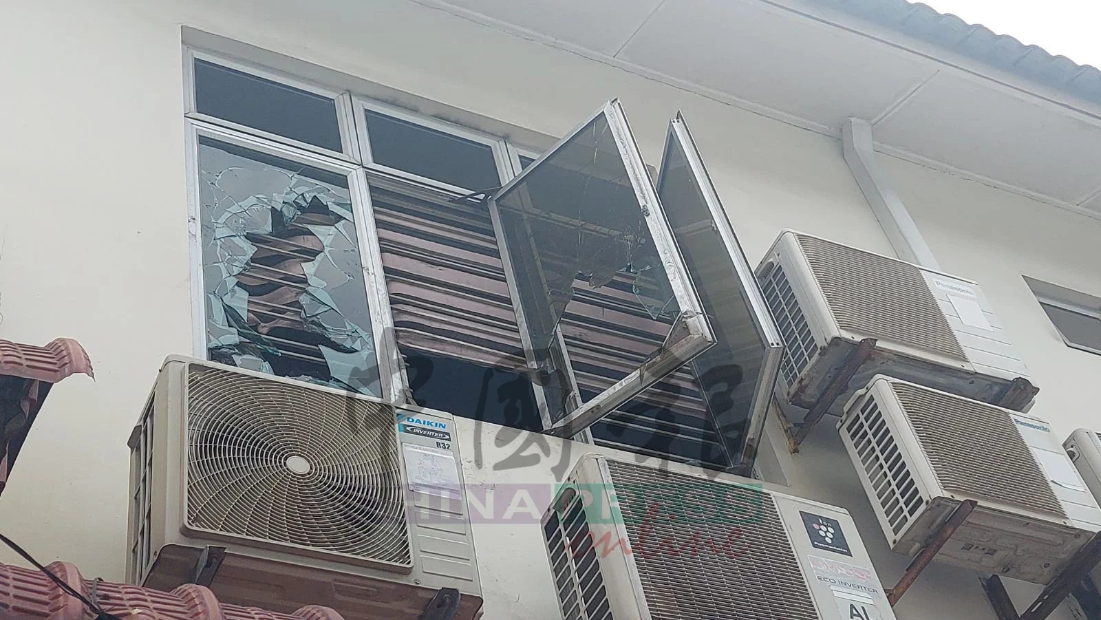 Sisters die in Johor fire (3)