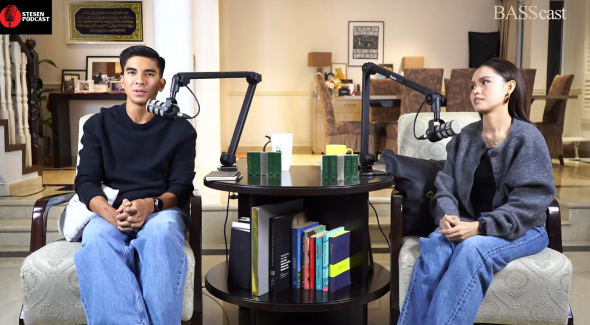 Syed Saddiq and Bella in podcast